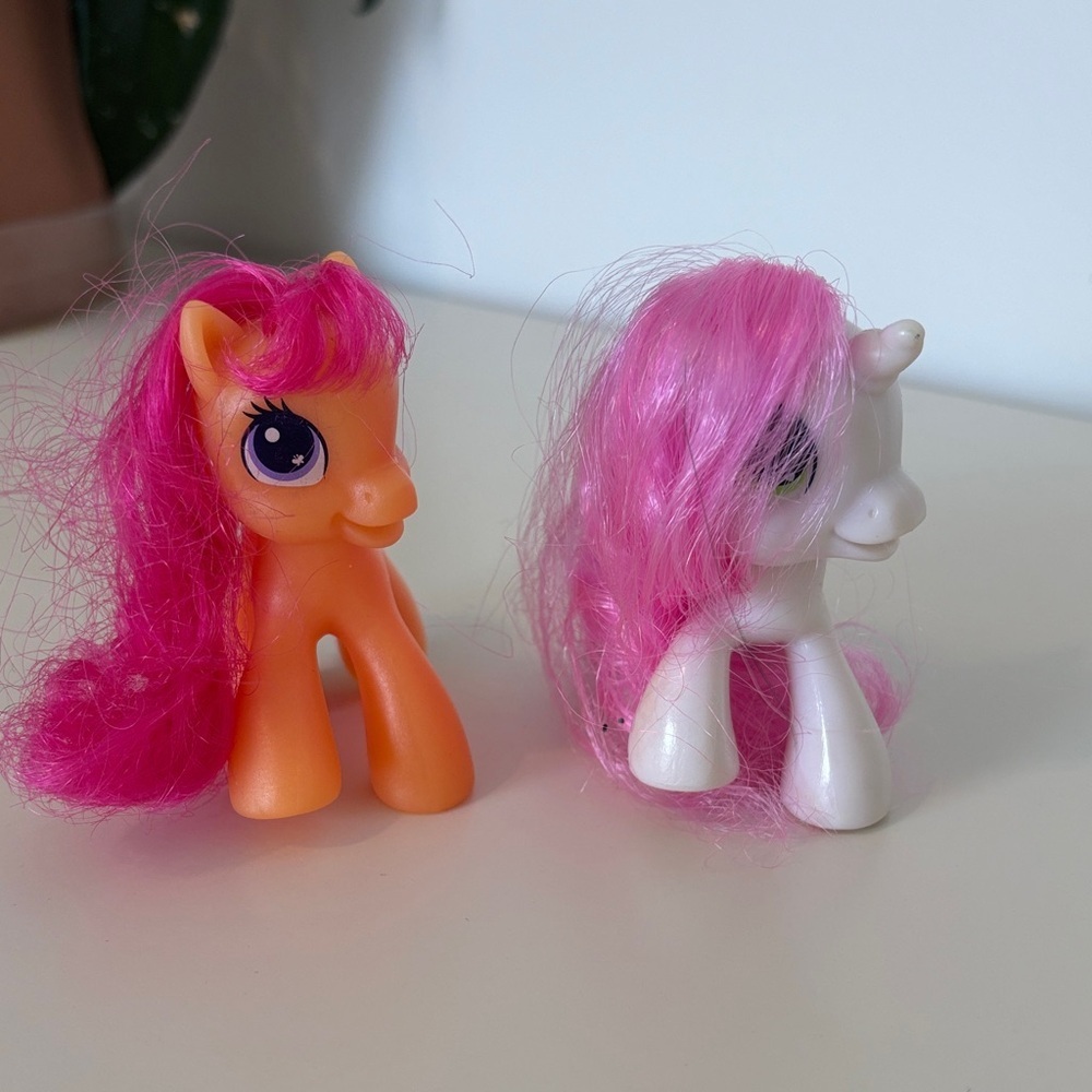 My Little Ponies - Picture 2 of 4